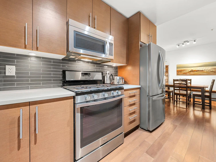 205-3294 Mt Seymour Parkway, North Vancouver, BC, V7H 0B1 - 11