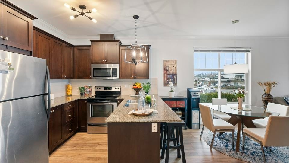 213-17712 57a Avenue, Surrey, BC, V3S 1J1 - 11