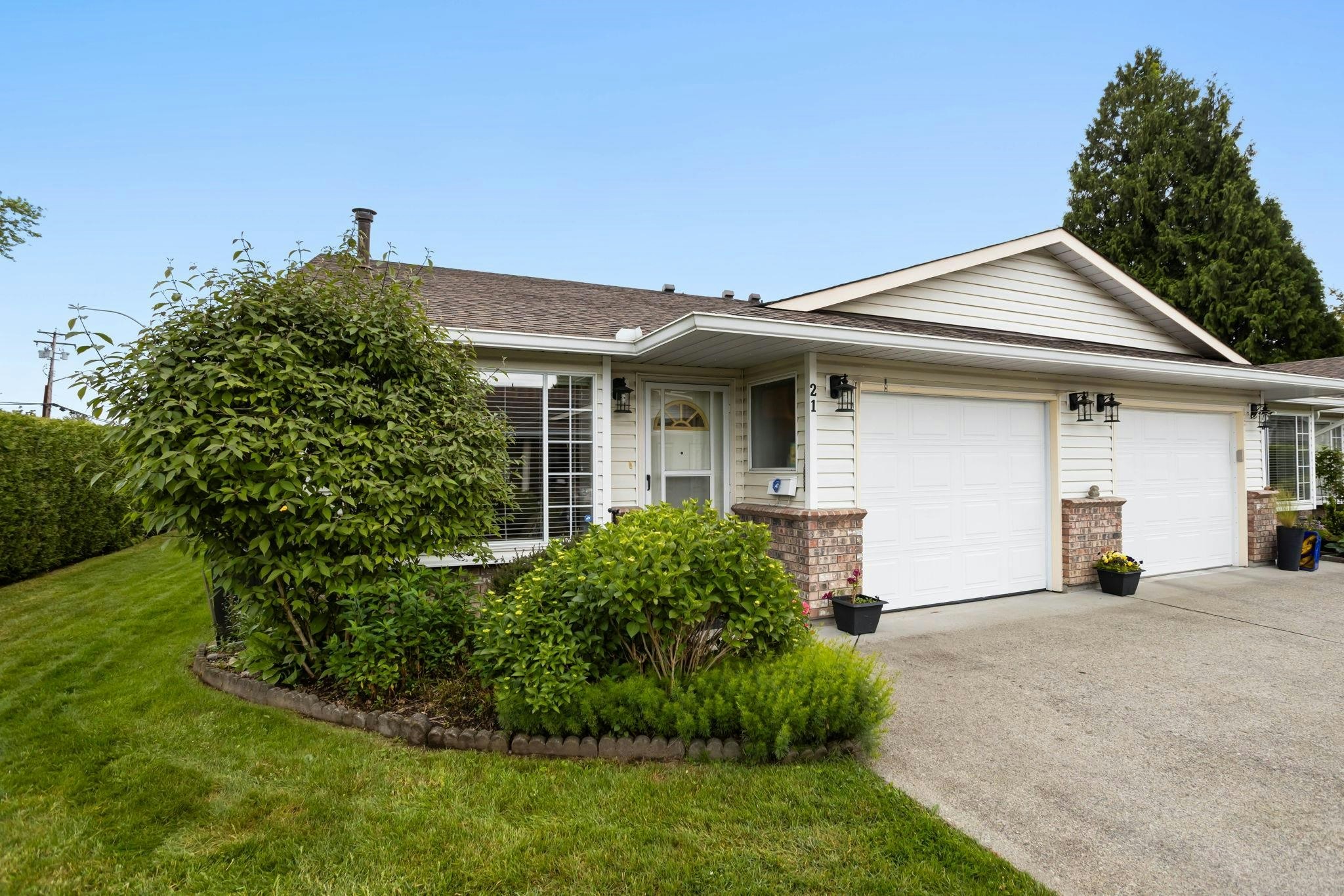 21-12276 189a Street, Pitt Meadows, BC, V3Y 2G2 - 2