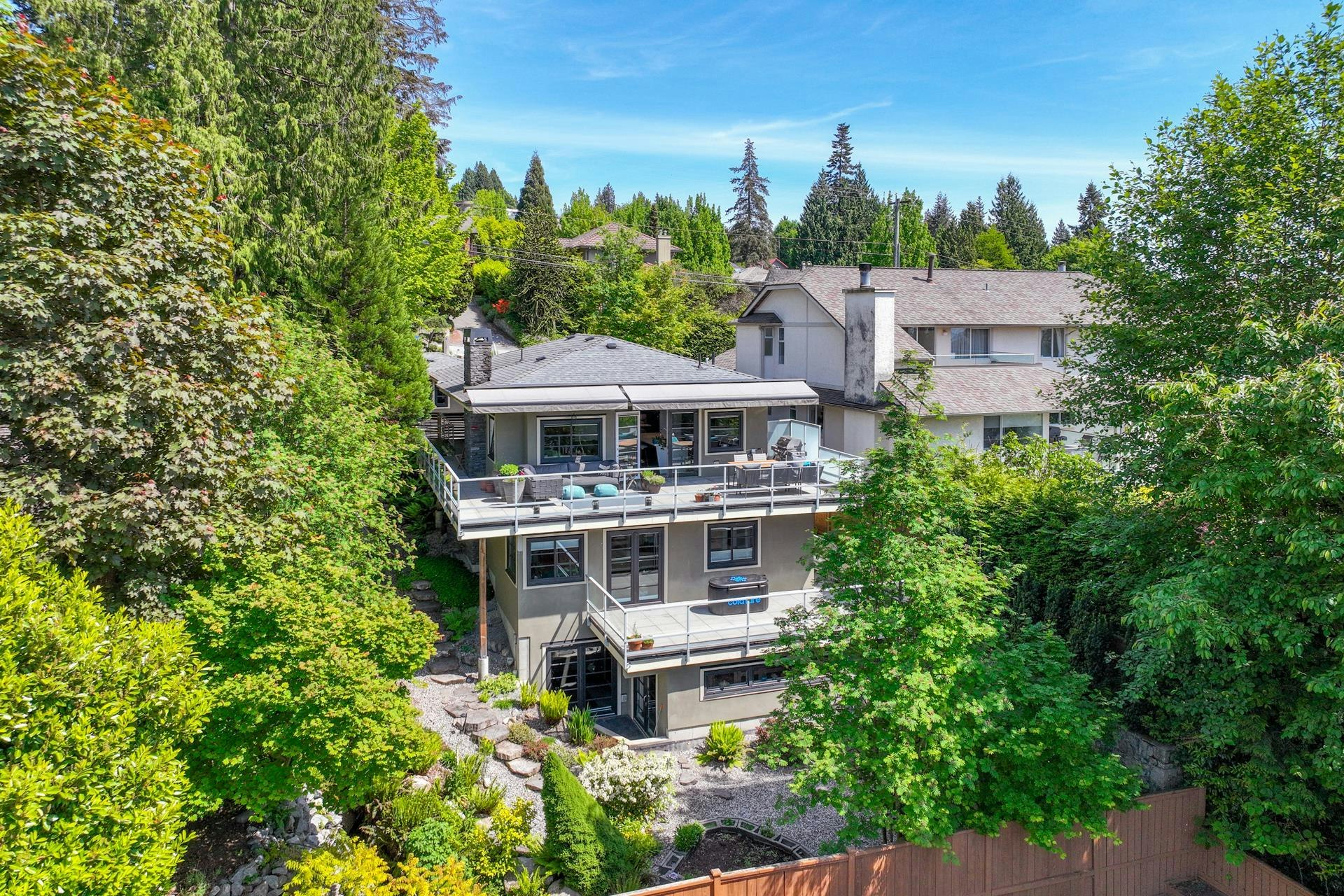 4041 Prospect Road, North Vancouver, BC, V7N 3L6