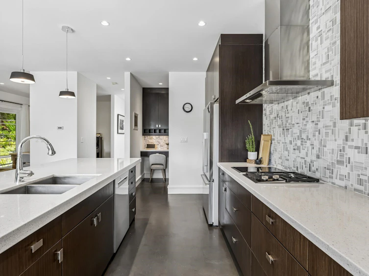 4041 Prospect Road, North Vancouver, BC, V7N 3L6 - 10