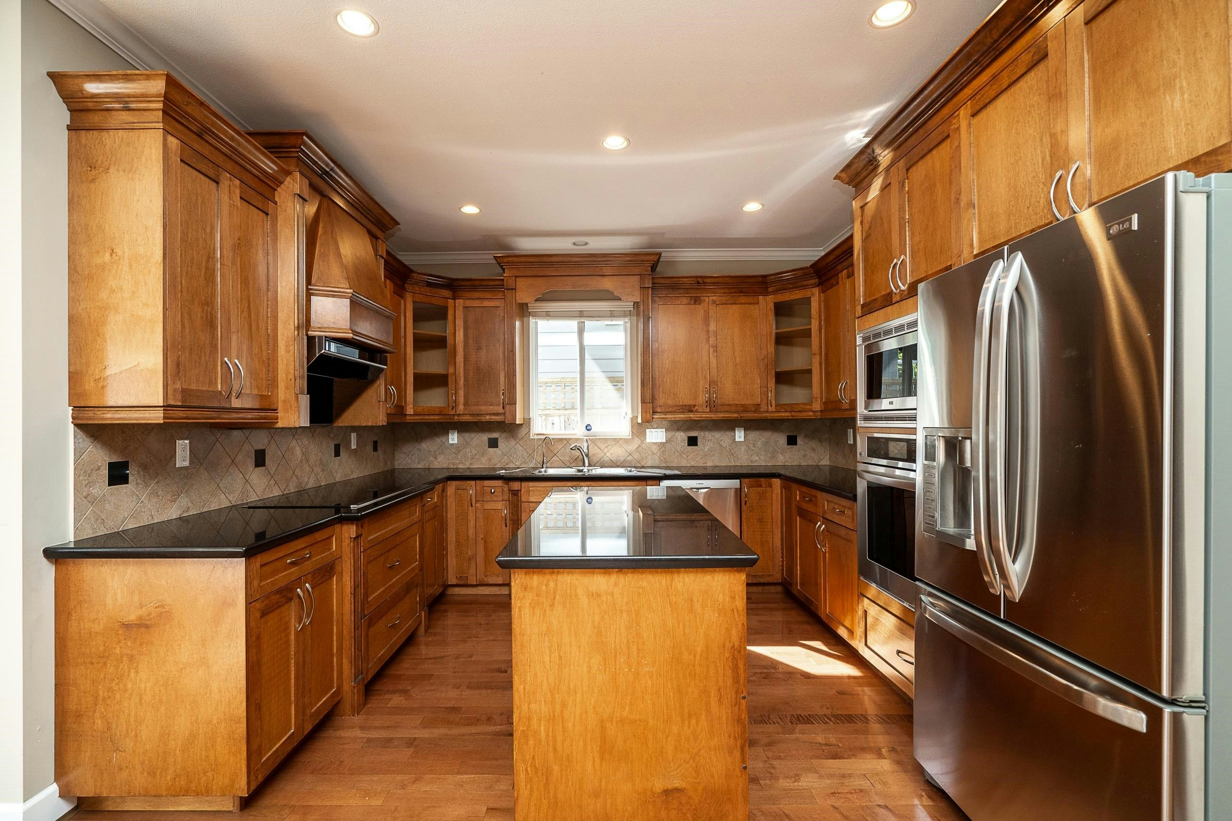 3782 154 Street, Surrey, BC, V3Z 0V2 - 7
