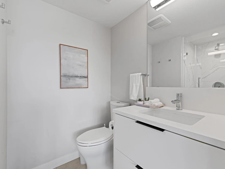 125-649 E 3rd Street, North Vancouver, BC, V7L 1G6 - 24
