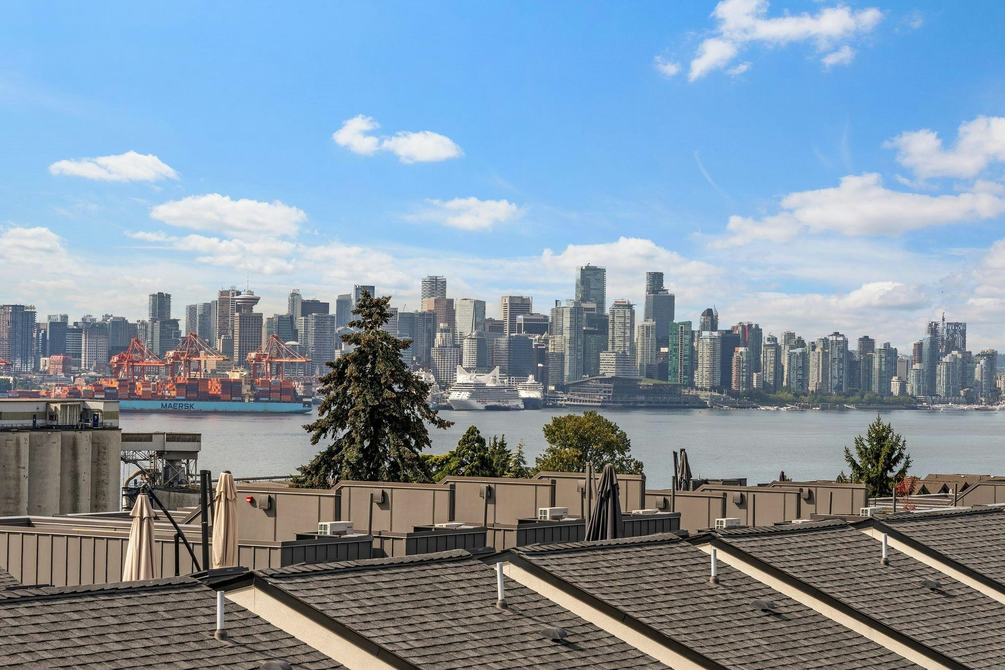 125-649 E 3rd Street, North Vancouver, BC, V7L 1G6 - 2