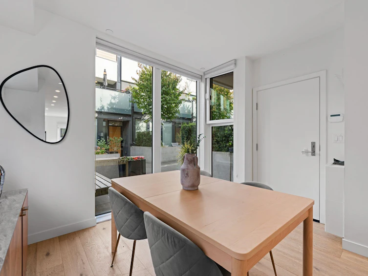 125-649 E 3rd Street, North Vancouver, BC, V7L 1G6 - 4