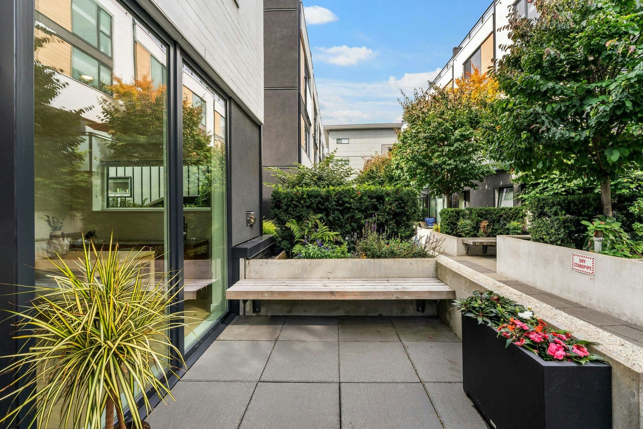 125-649 E 3rd Street, North Vancouver, BC, V7L 1G6 - 34