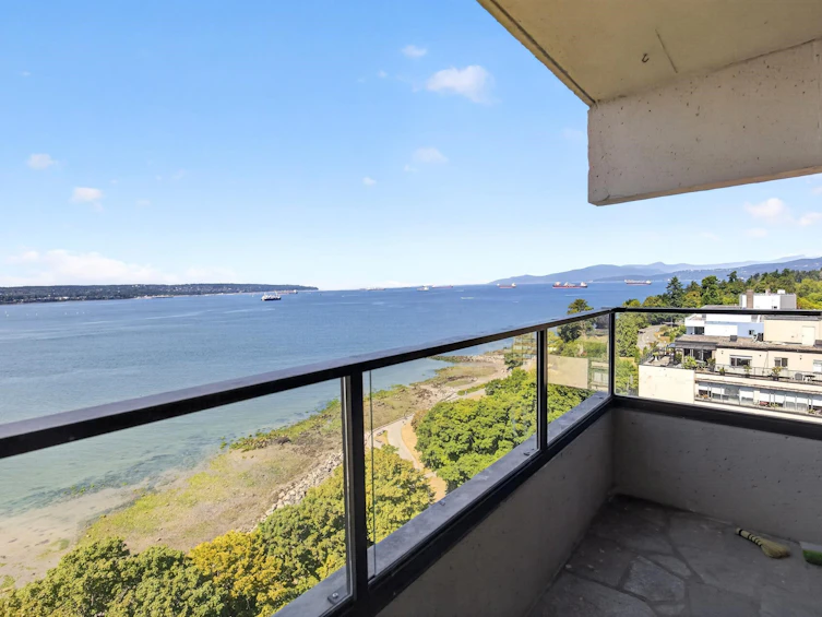 1402-1995 Beach Avenue, Vancouver, BC, V6G 2Y3 - 14