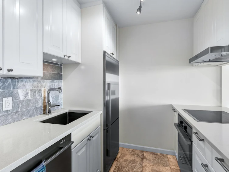 1402-1995 Beach Avenue, Vancouver, BC, V6G 2Y3 - 10