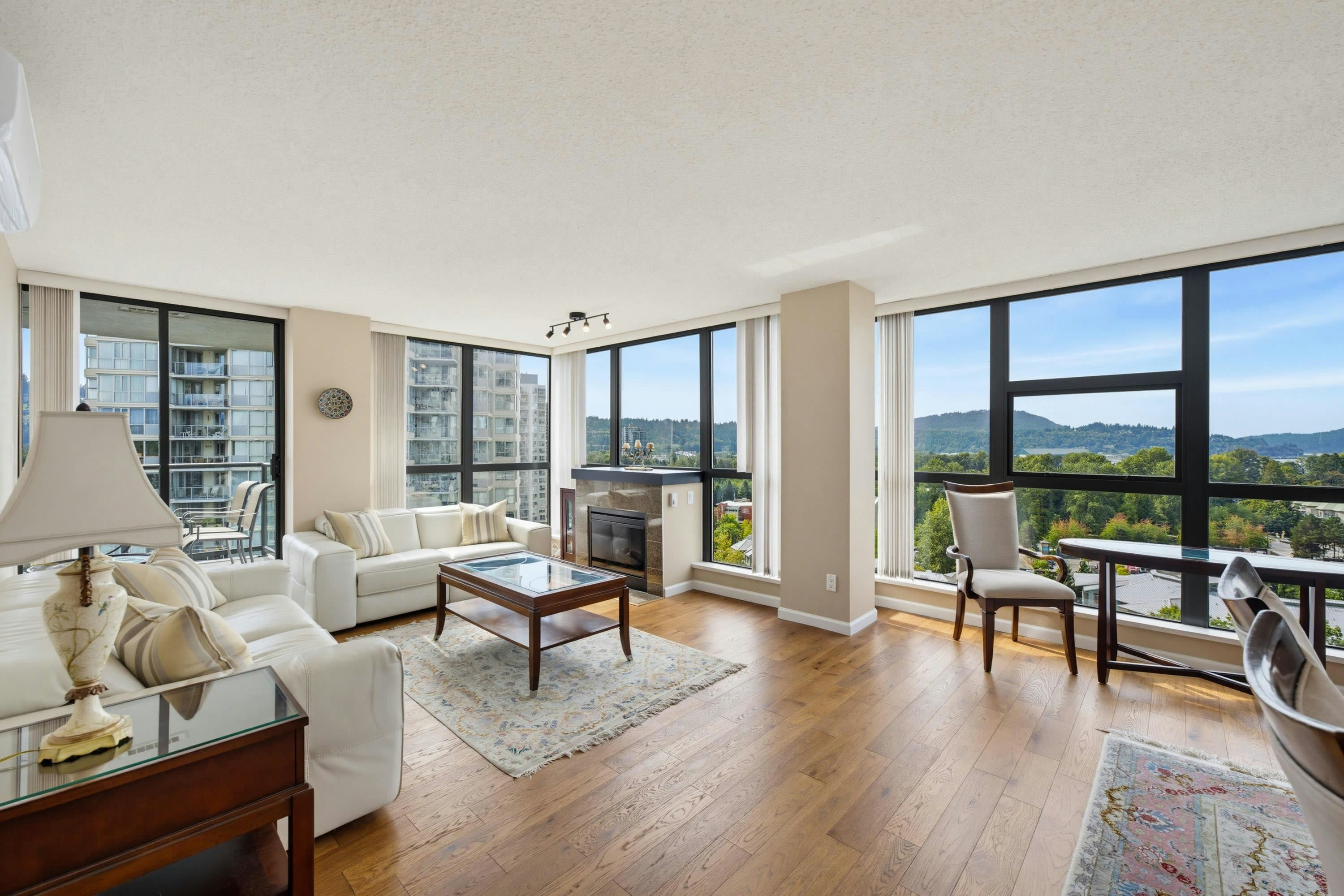 1105-288 Ungless Way - 3