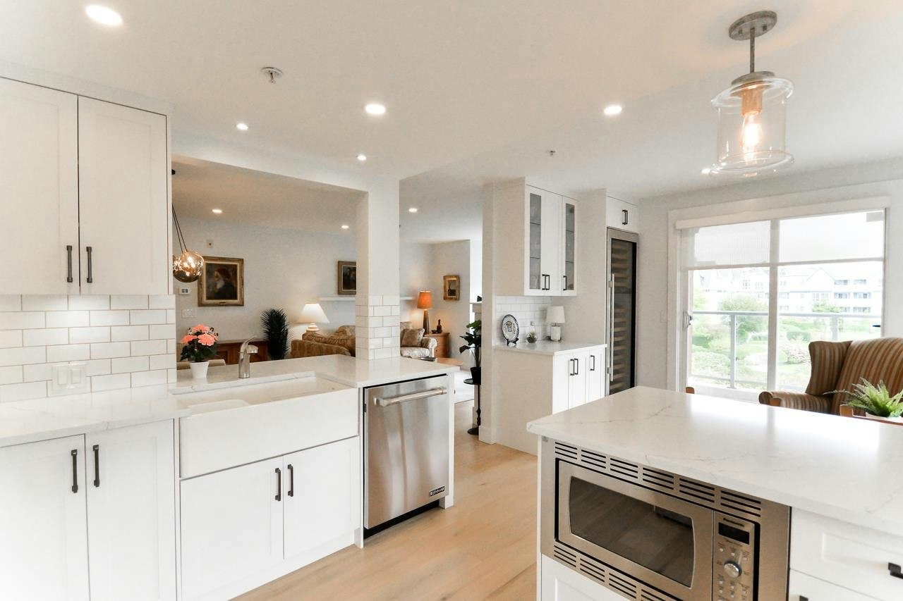 321-5700 Andrews Road, Richmond, BC, V7E 6N7 - 19