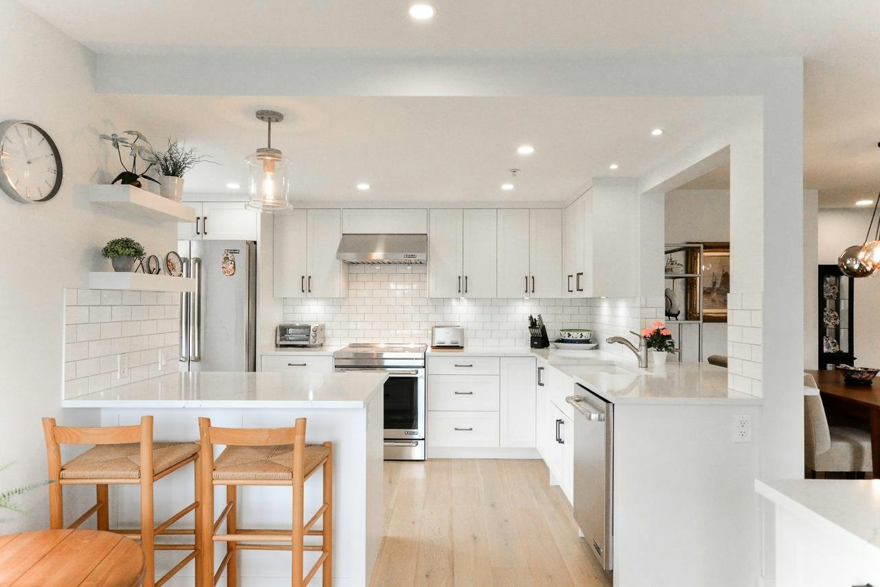 321-5700 Andrews Road, Richmond, BC, V7E 6N7 - 12
