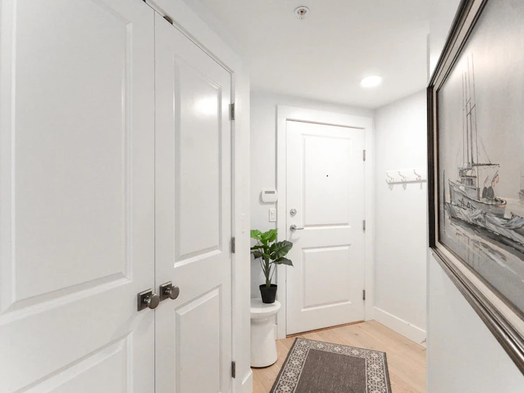 321-5700 Andrews Road, Richmond, BC, V7E 6N7 - 2