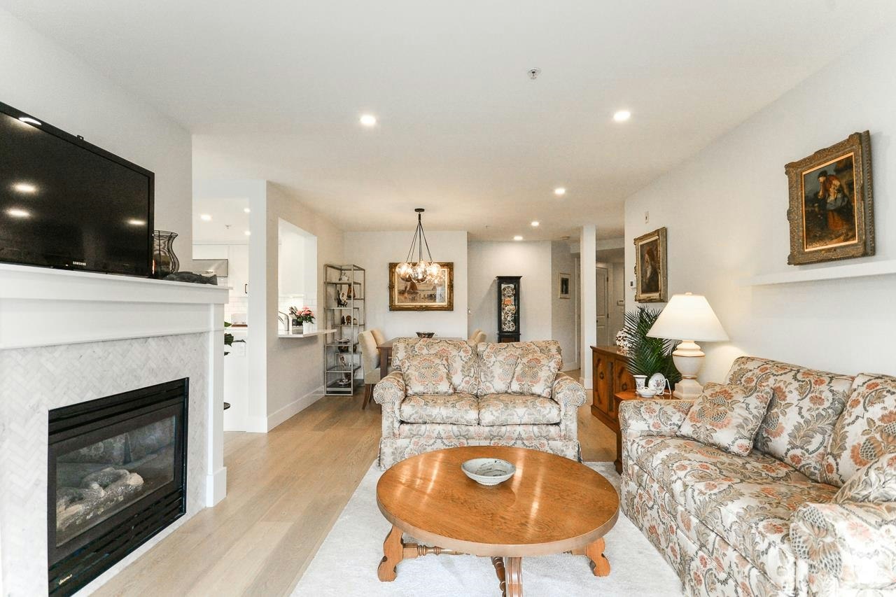 321-5700 Andrews Road, Richmond, BC, V7E 6N7 - 9
