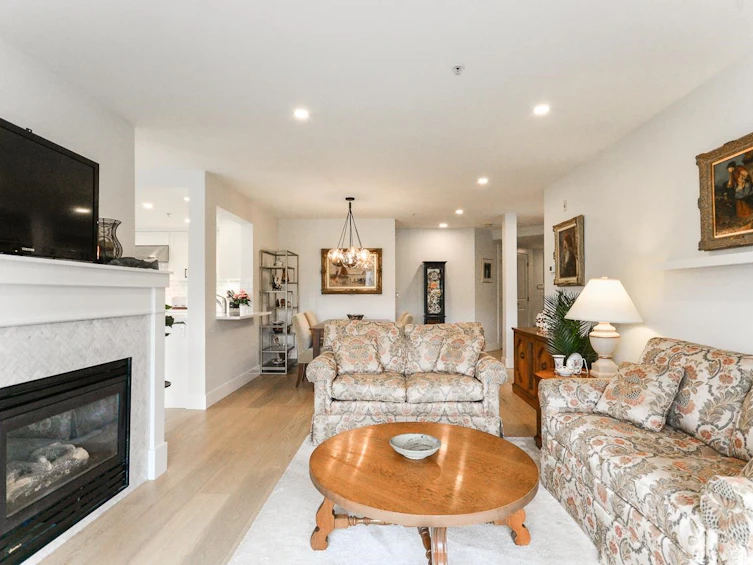 321-5700 Andrews Road, Richmond, BC, V7E 6N7 - 9