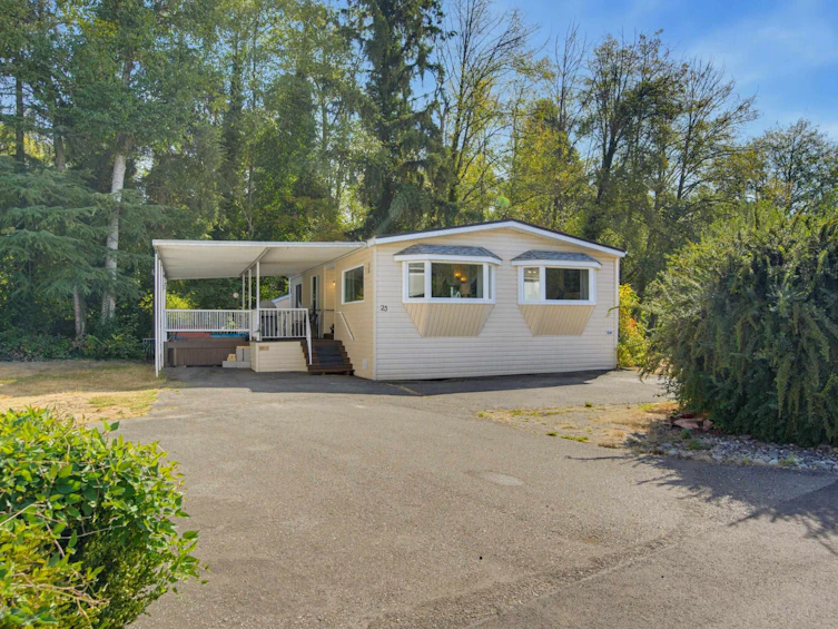 23-2270 196 Street, Langley, BC, V2Z 1N6