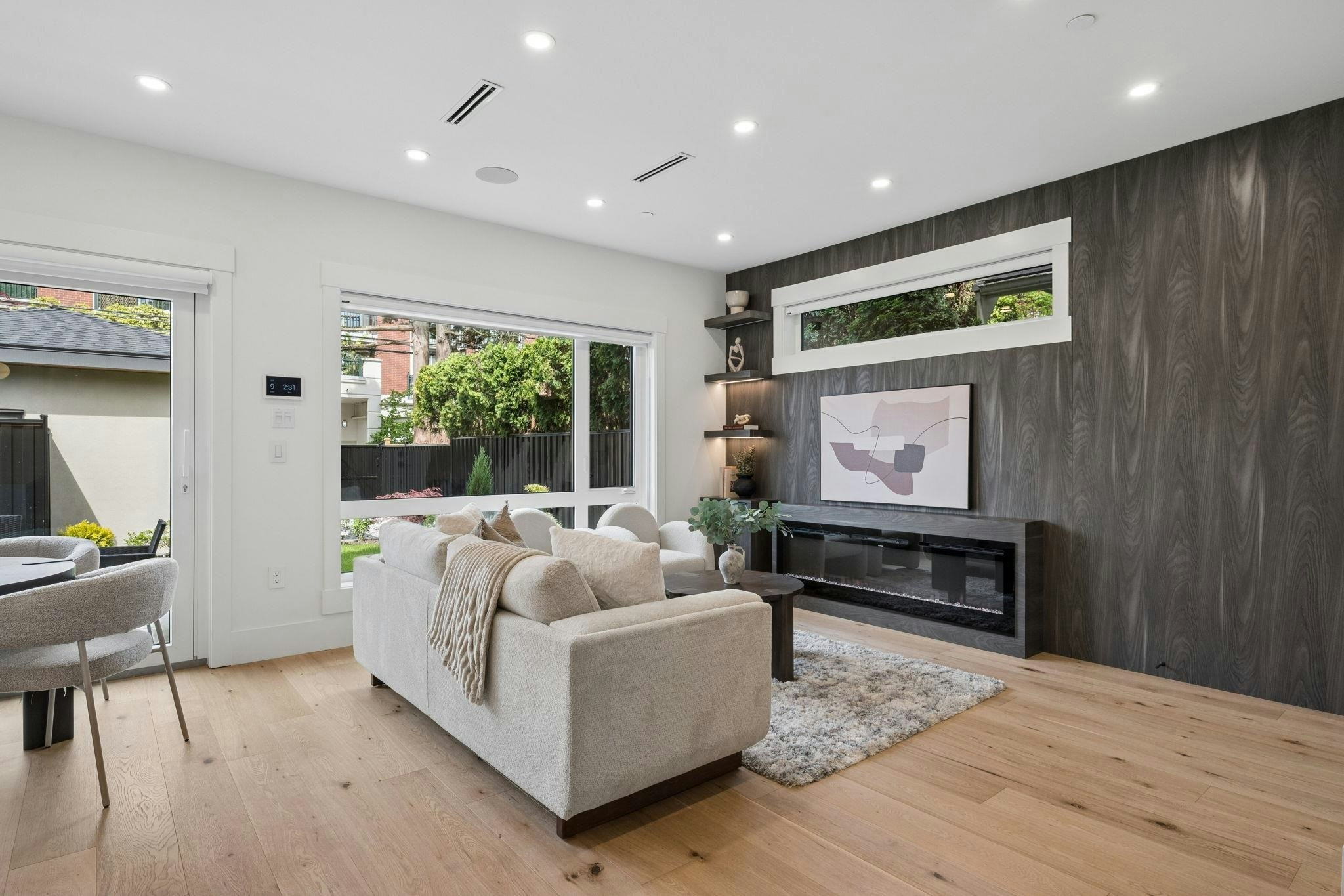 2-4549 W 11th Avenue - 4