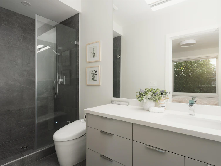 50 Dieppe Place, Vancouver, BC, V5M 4A3 - 15