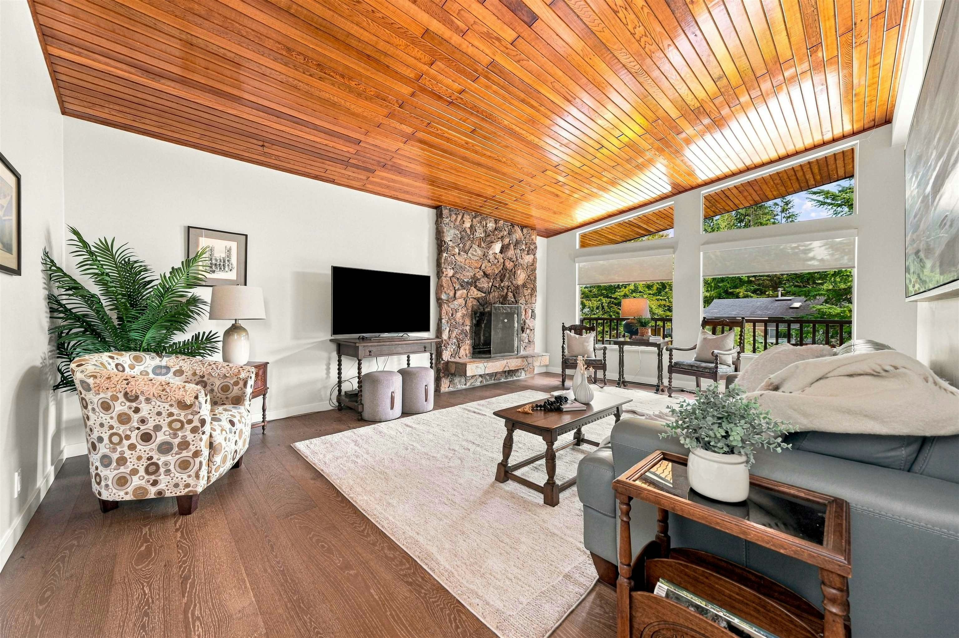 3773 Regent Avenue - 4