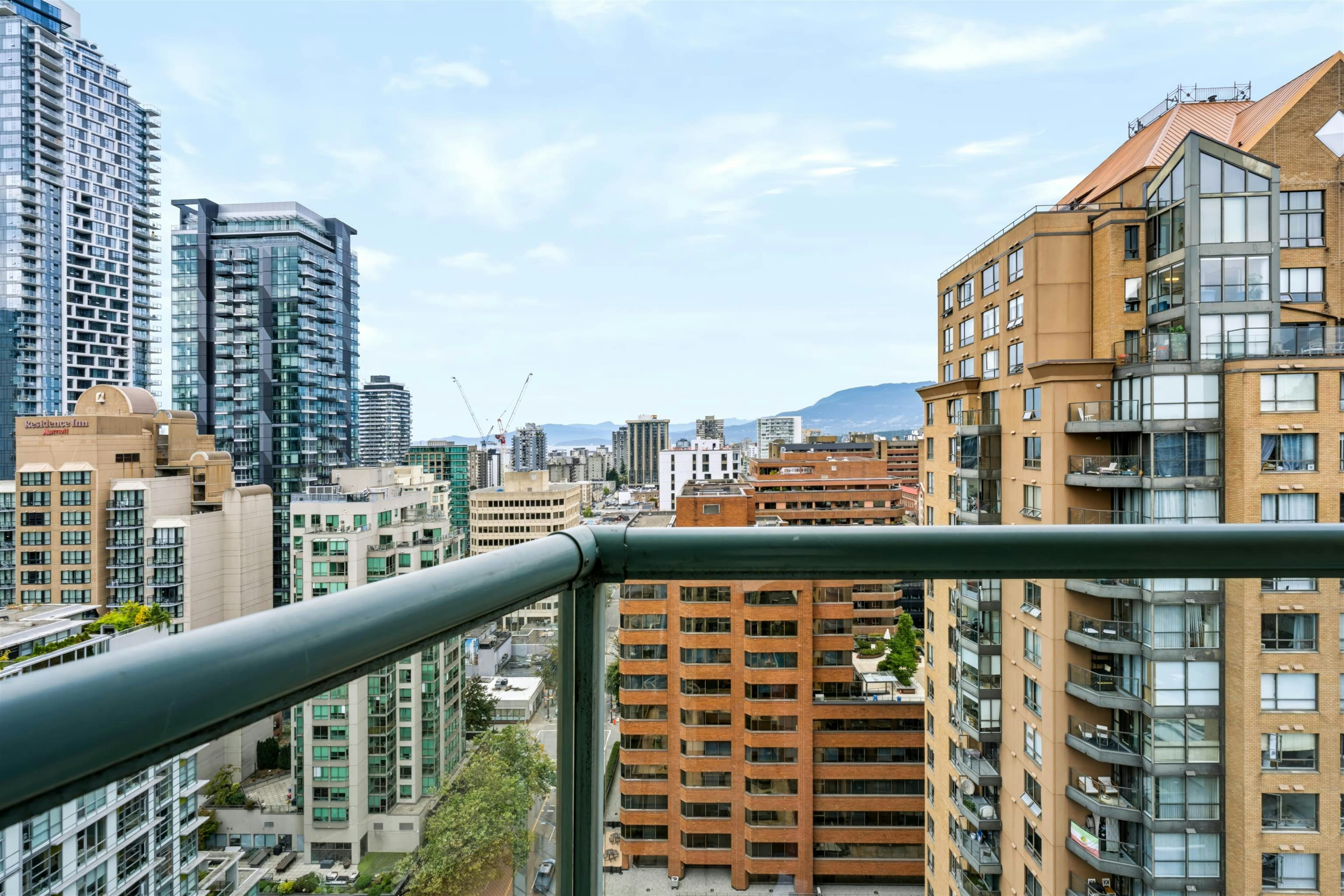 2401-1188 Howe Street, Vancouver, BC, V6Z 2S8