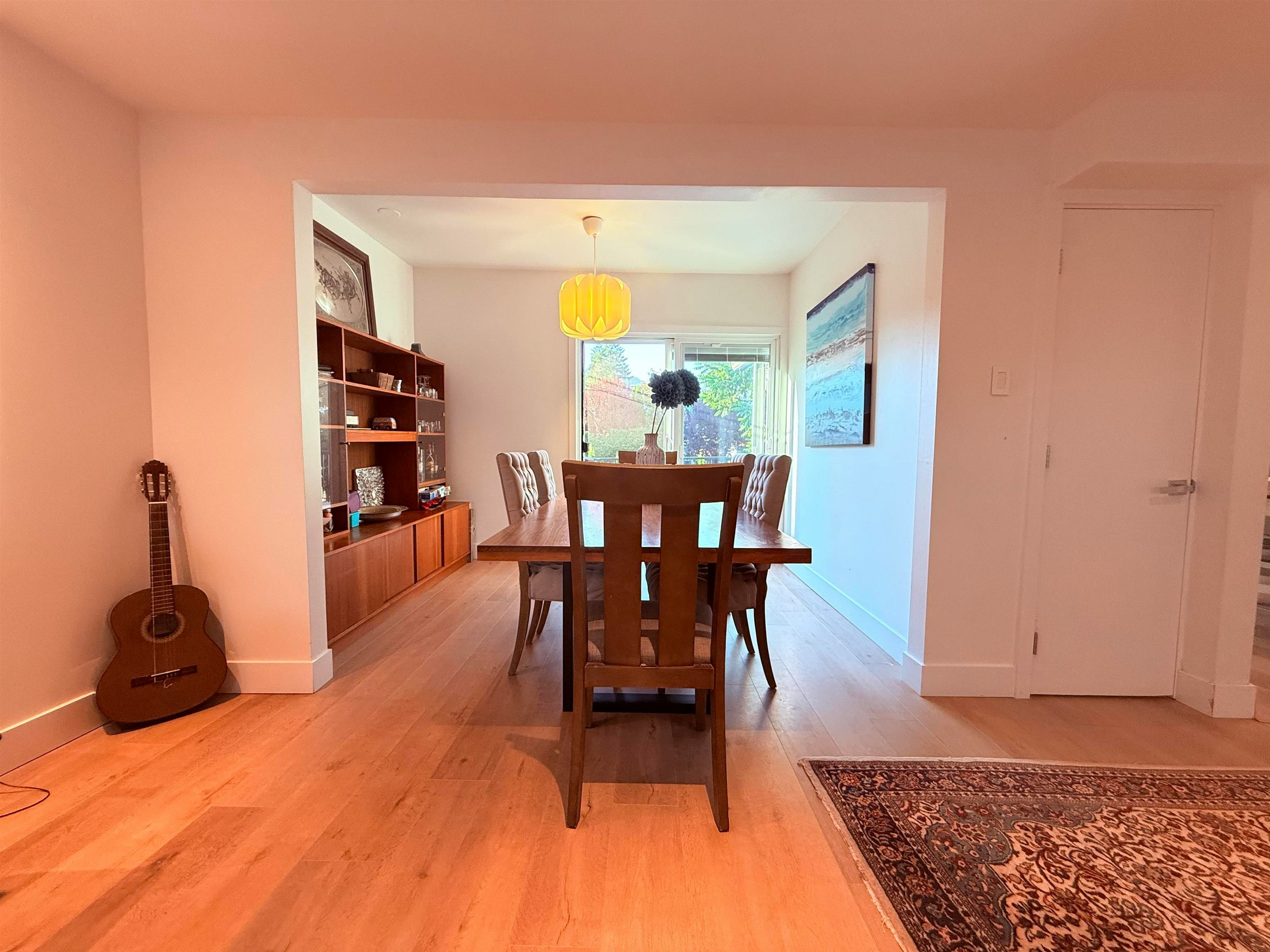 732 E 13th Street, North Vancouver, BC, V7L 2M7 - 3