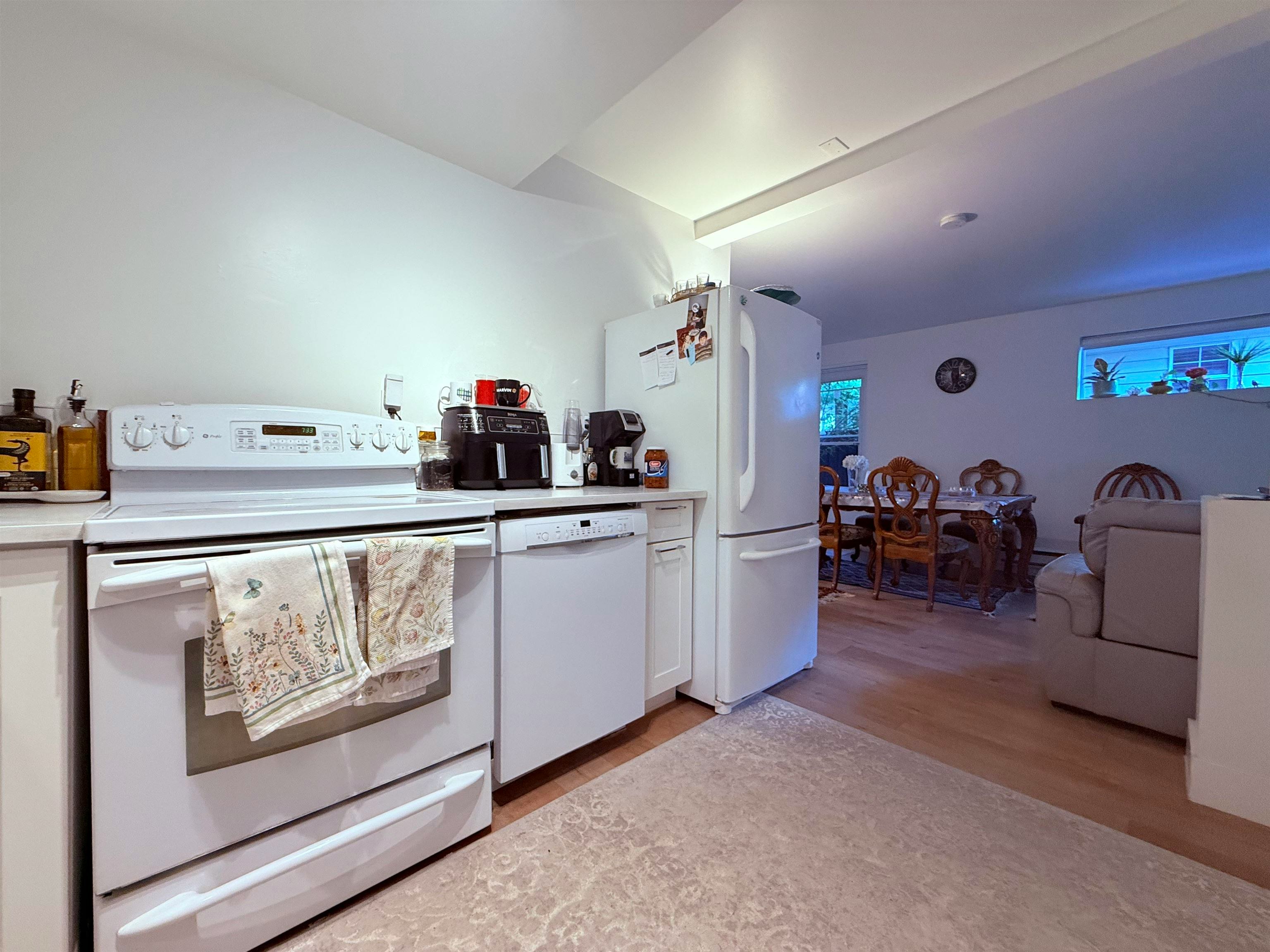 732 E 13th Street, North Vancouver, BC, V7L 2M7 - 18