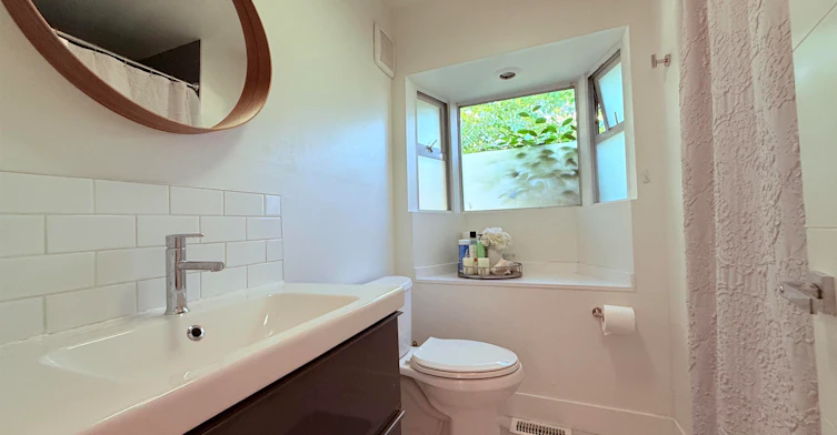 732 E 13th Street, North Vancouver, BC, V7L 2M7 - 27