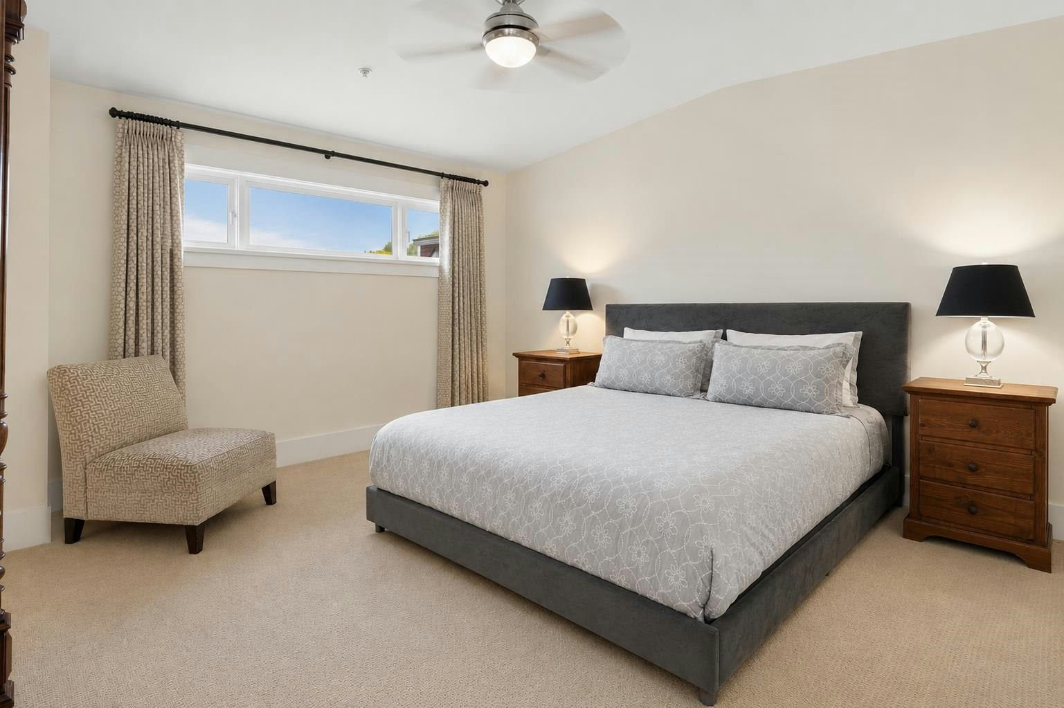 3541 W 8th Avenue, Vancouver, BC, V6R 1Y8 - 23