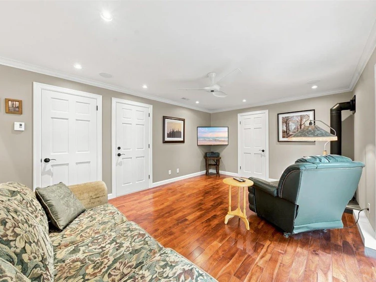 976 Corona Crescent, Coquitlam, BC, V3J 6Y9 - 12