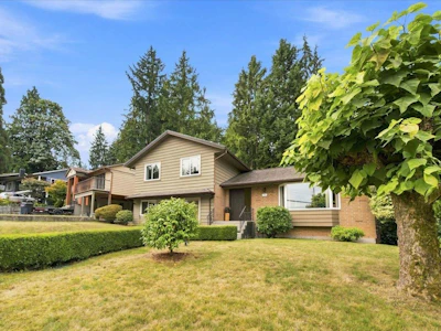 976 Corona Crescent - 2