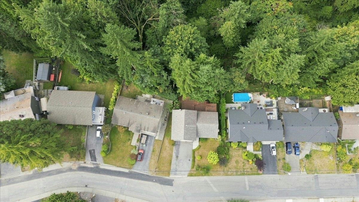 976 Corona Crescent, Coquitlam, BC, V3J 6Y9 - 30