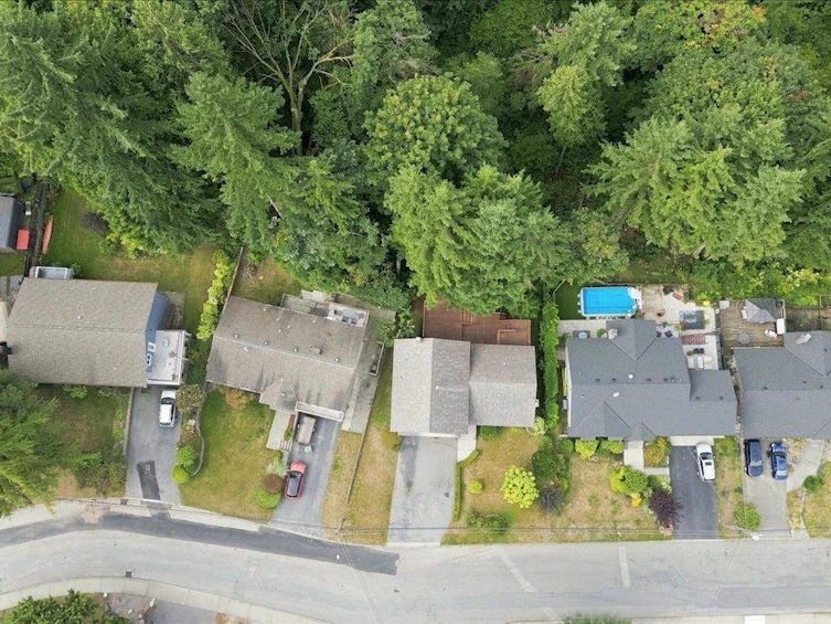 976 Corona Crescent, Coquitlam, BC, V3J 6Y9 - 30