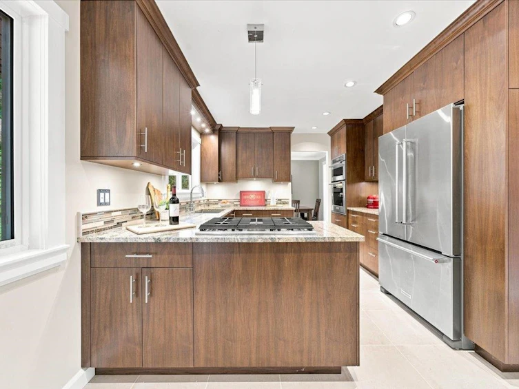 976 Corona Crescent, Coquitlam, BC, V3J 6Y9 - 10
