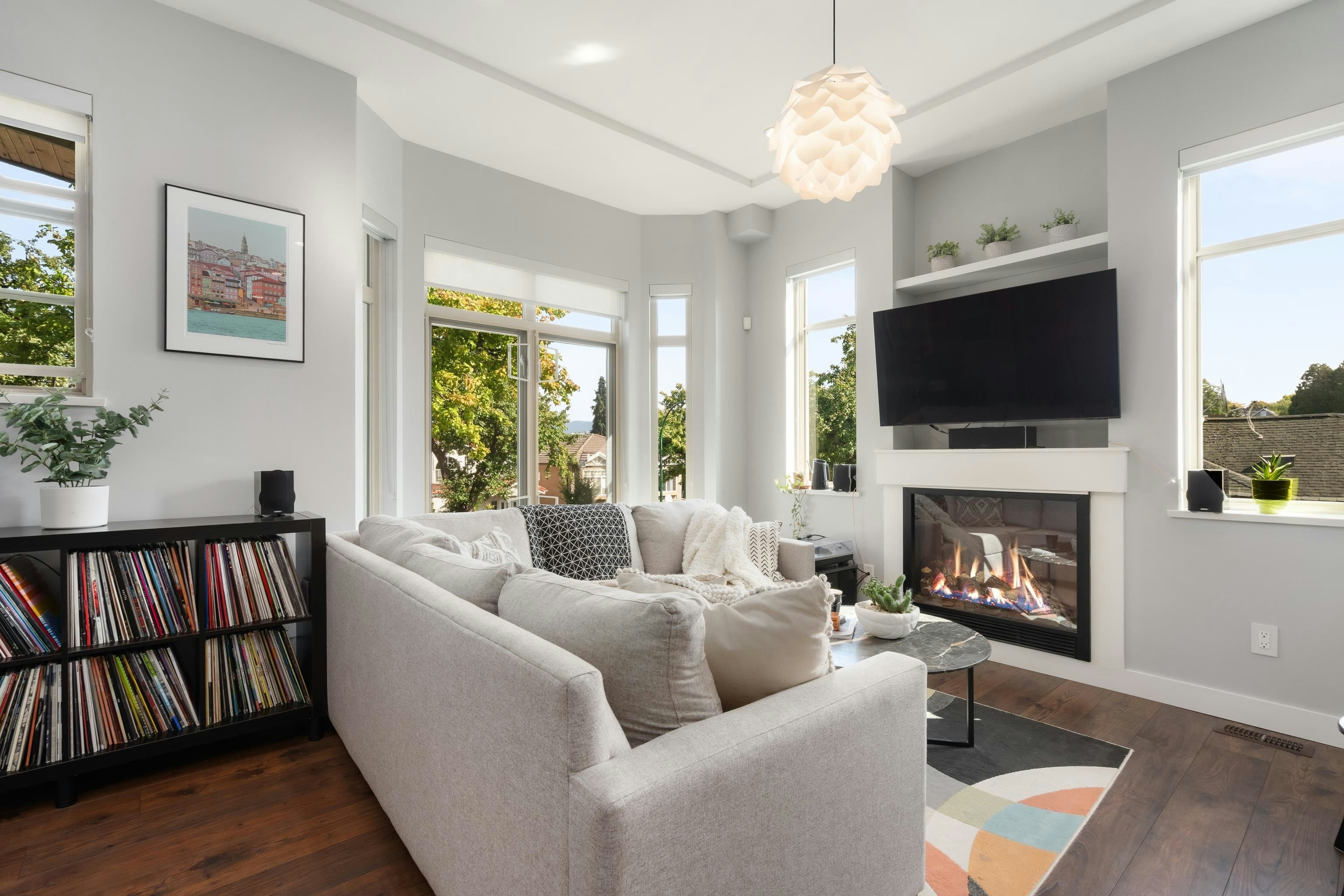 1382 E 17th Avenue - 3