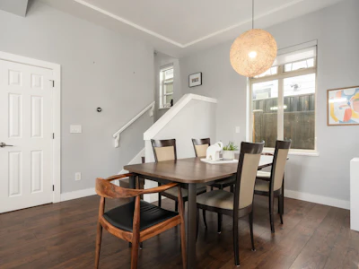 1382 E 17th Avenue - 5