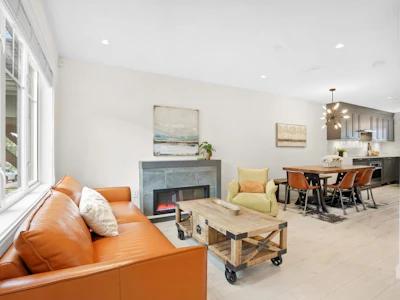 2468 St. Catherines Street - 3