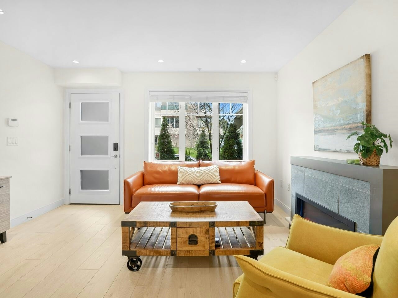 2468 St. Catherines Street - 4