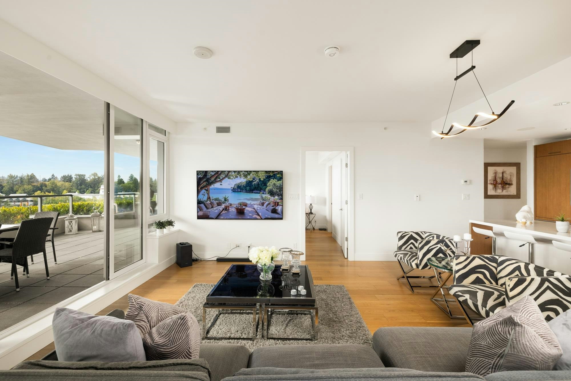 303-866 Arthur Erickson Place, West Vancouver, BC, V7T 0B2 - 13