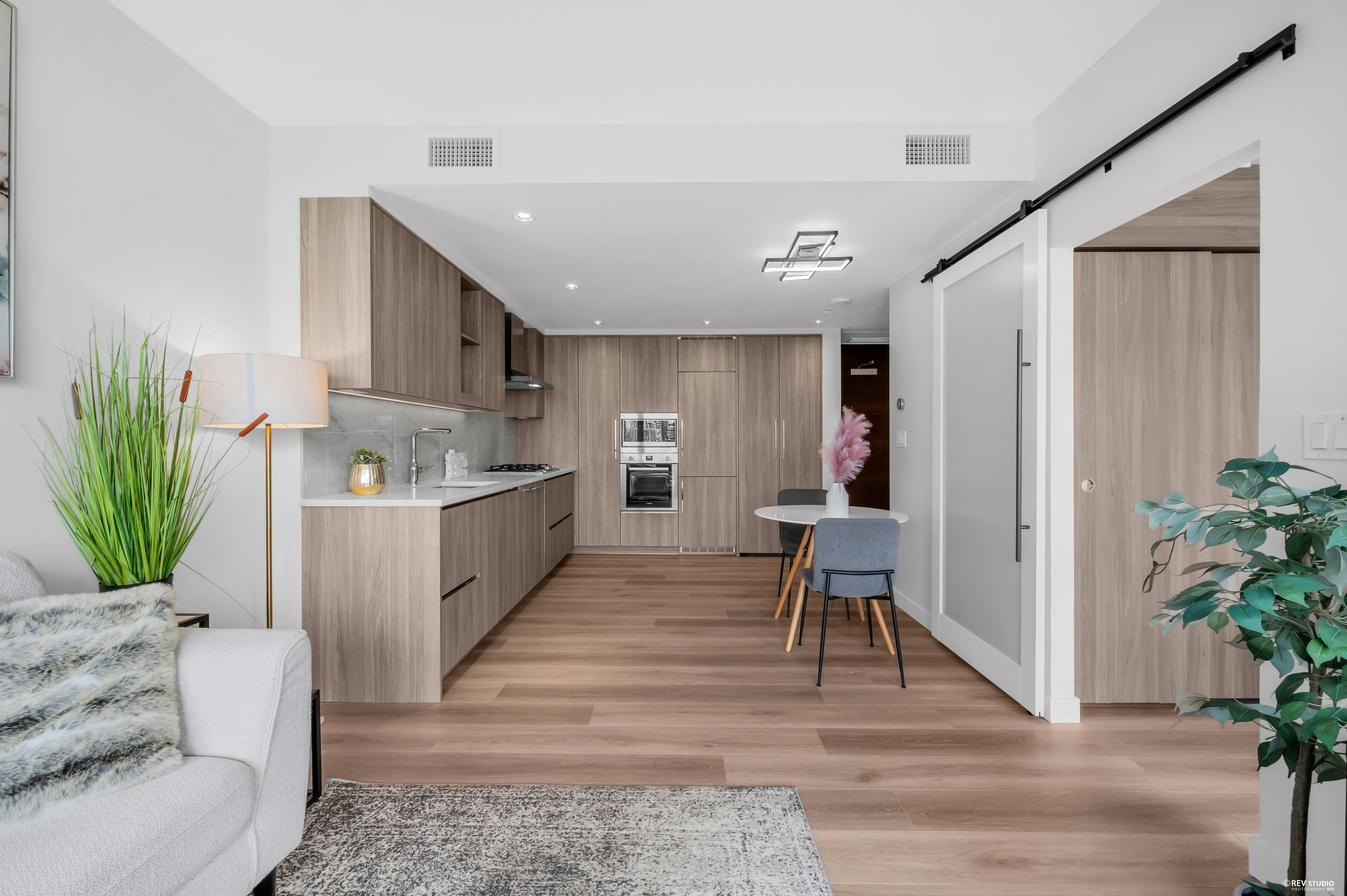 1003-4730 Lougheed Highway - 5