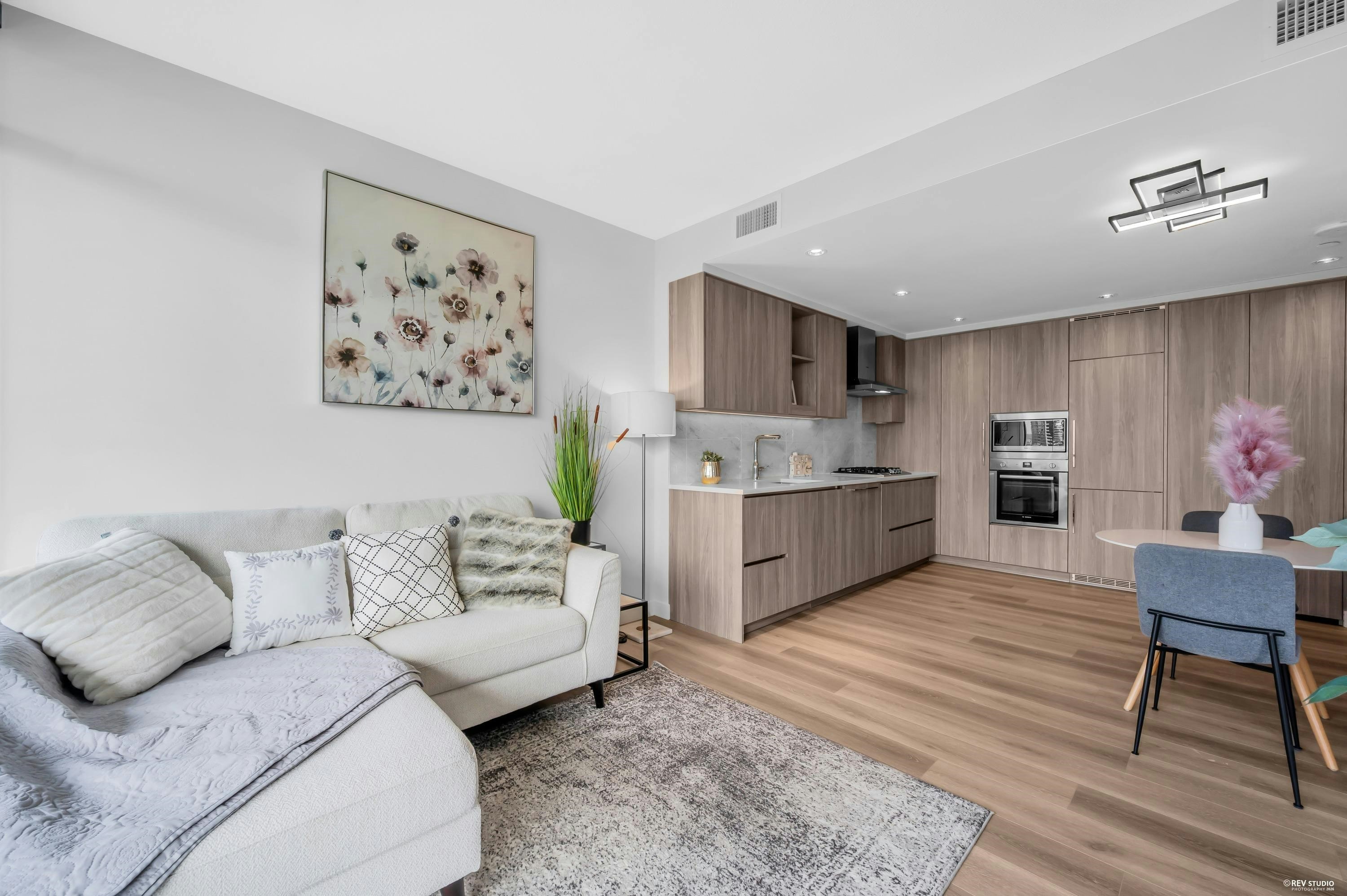 1003-4730 Lougheed Highway - 4