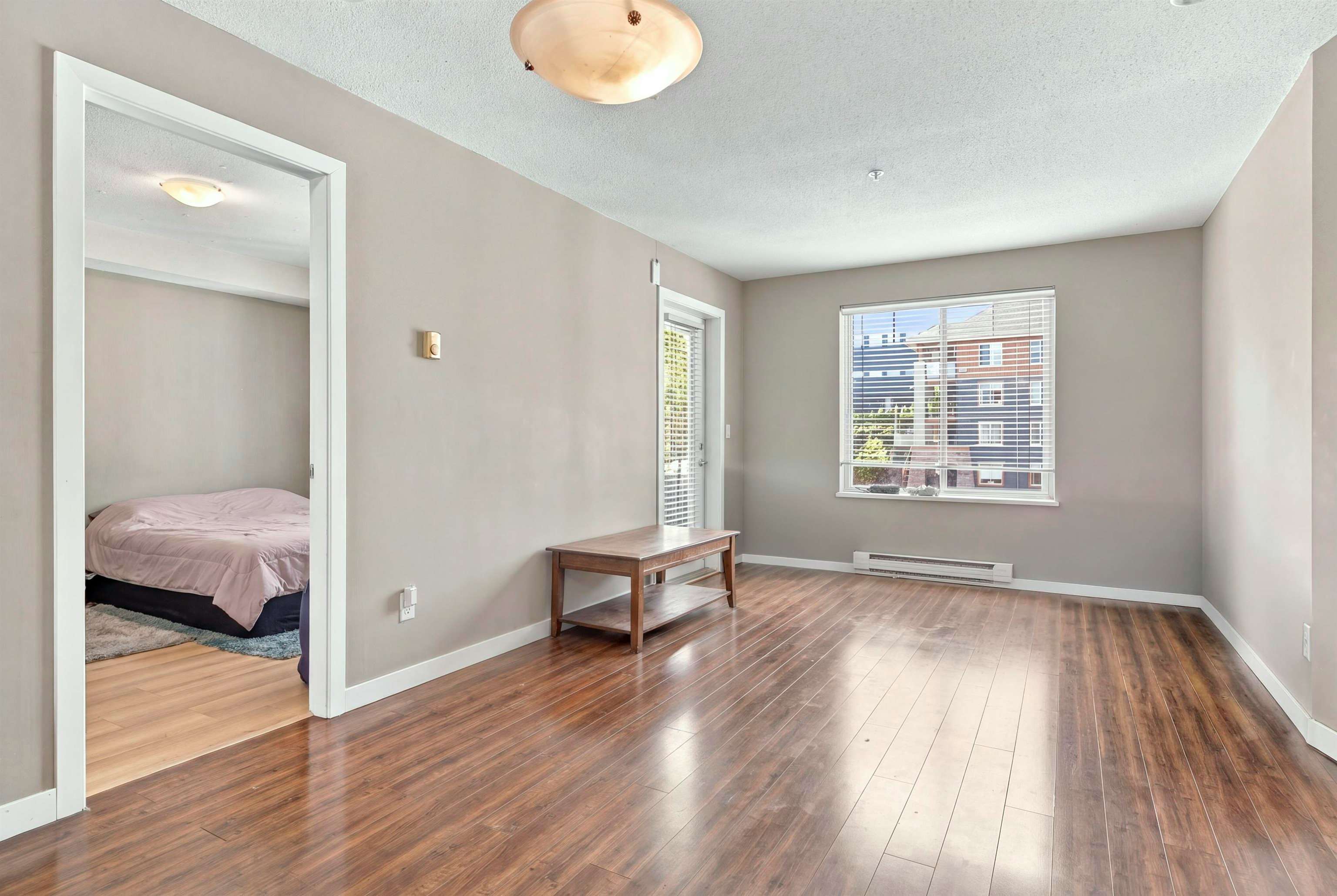 3318-240 Sherbrooke Street - 2