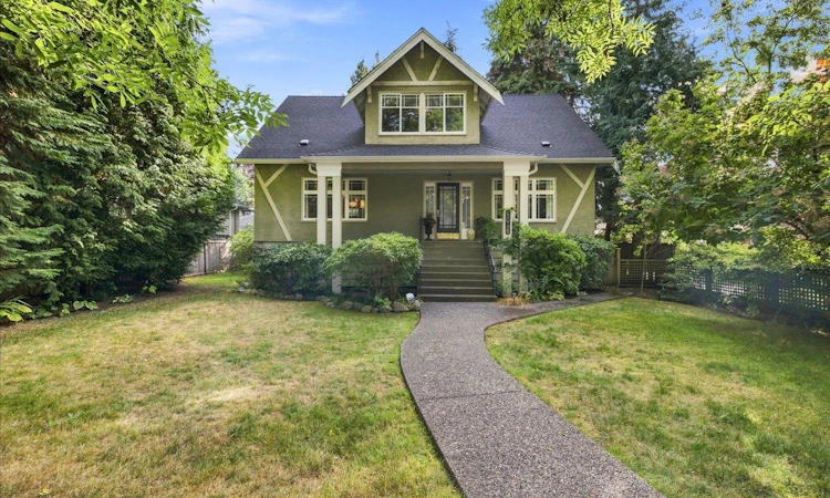 6048 Elm Street