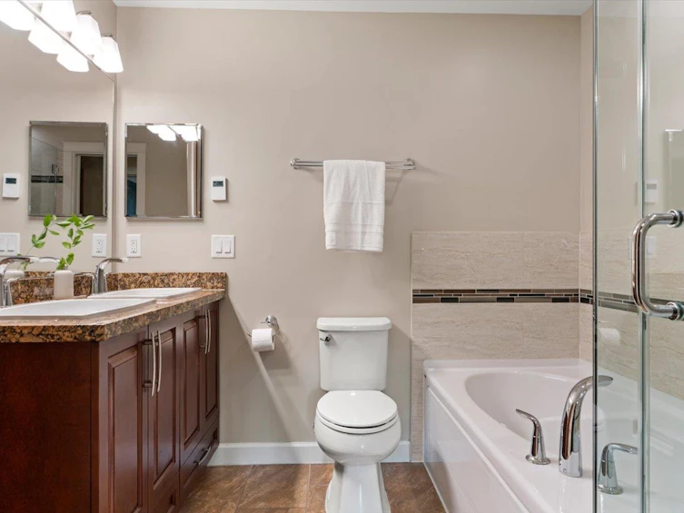 401-8157 207 Street, Langley, BC, V2Y 0V4 - 25