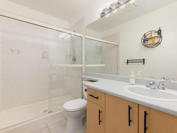 415-7038 21st Avenue, Burnaby, BC, V5E 2Y9 - 13