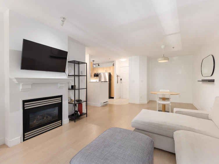 415-7038 21st Avenue, Burnaby, BC, V5E 2Y9 - 9