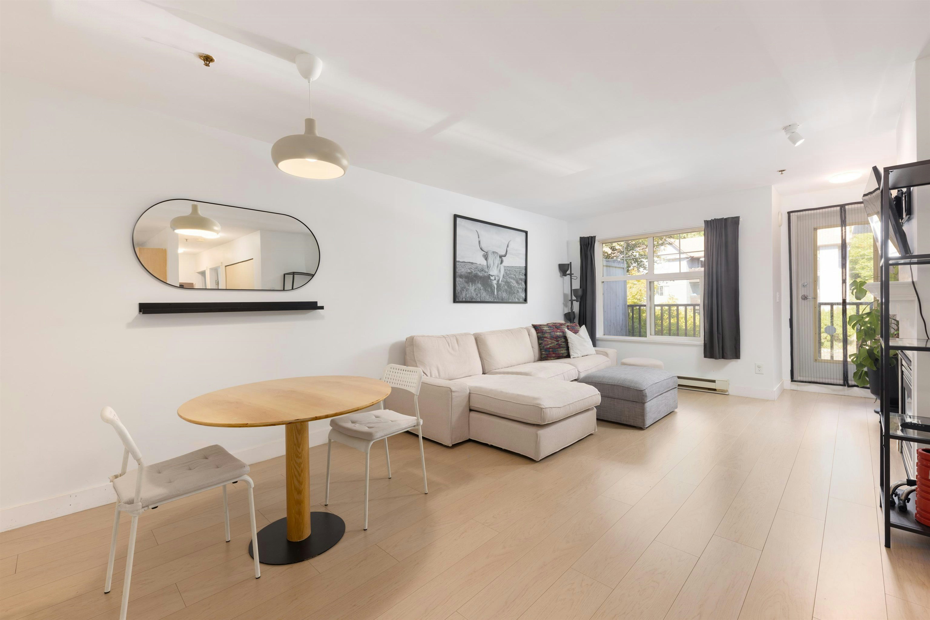 415-7038 21st Avenue - 5