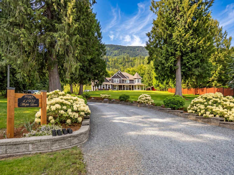 41932 Maple Lane, Chilliwack, BC, V2R 5G9 - 2