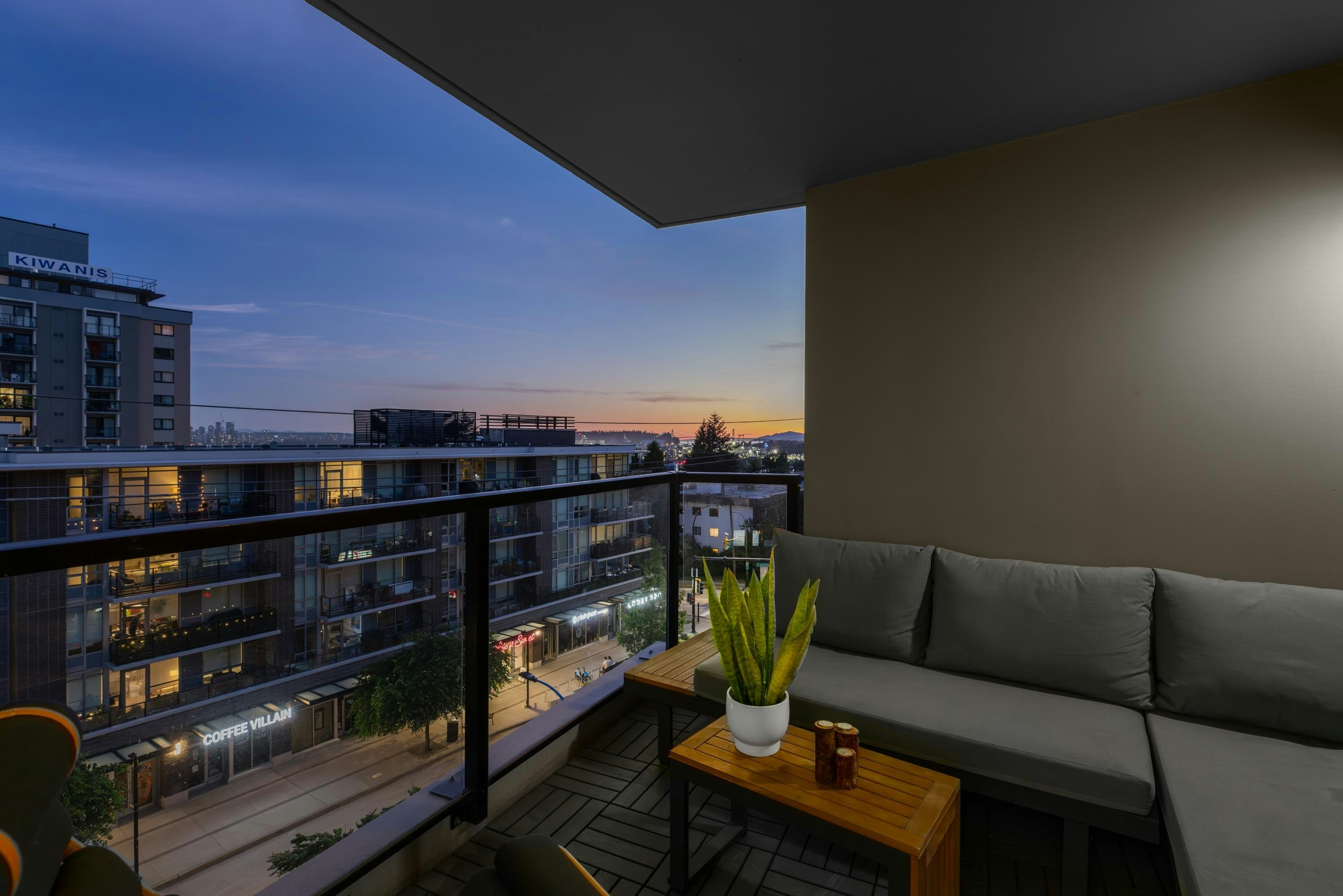 603-160 W 3rd Street, North Vancouver, BC, V7M 0A9 - 24