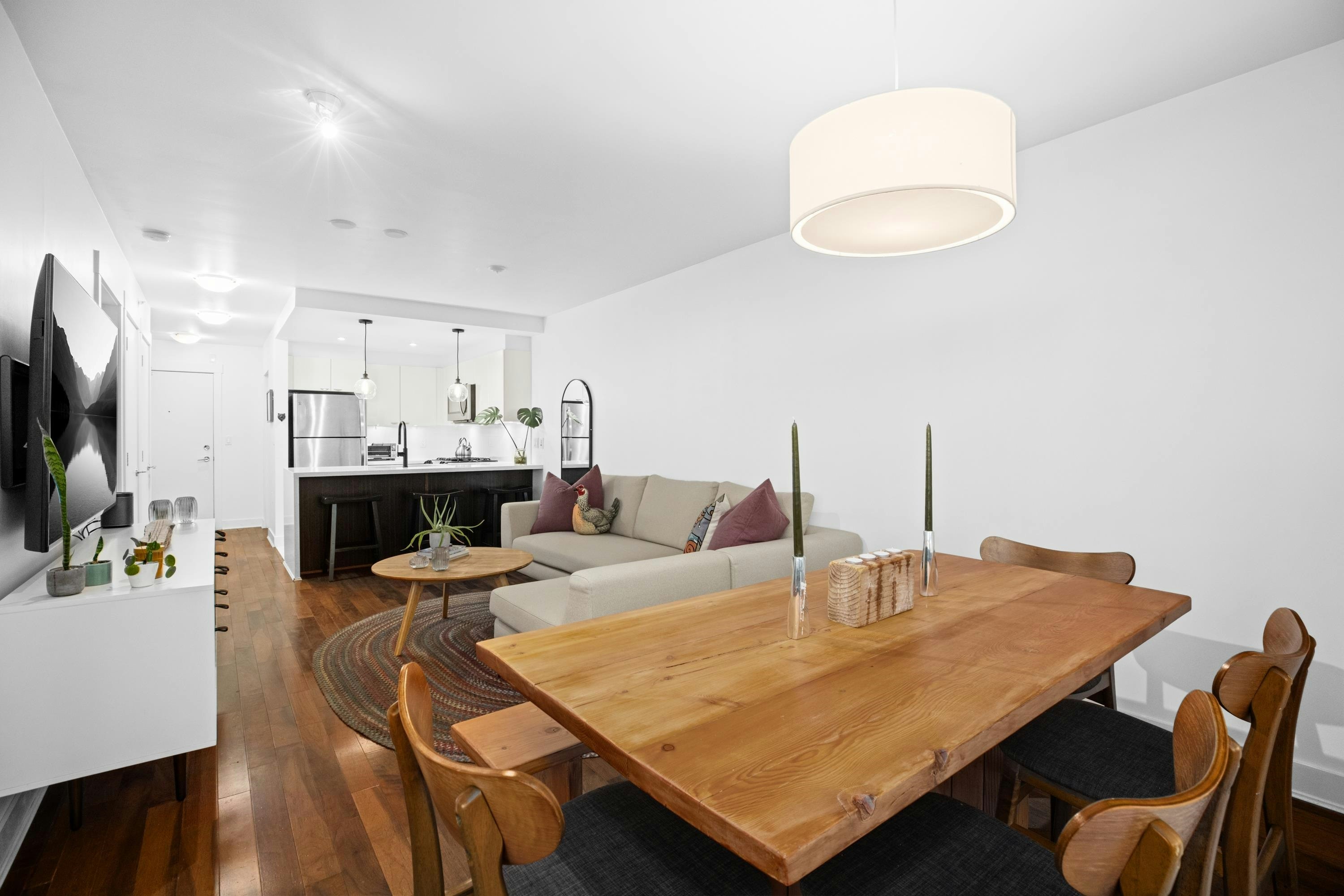 603-160 W 3rd Street, North Vancouver, BC, V7M 0A9 - 14