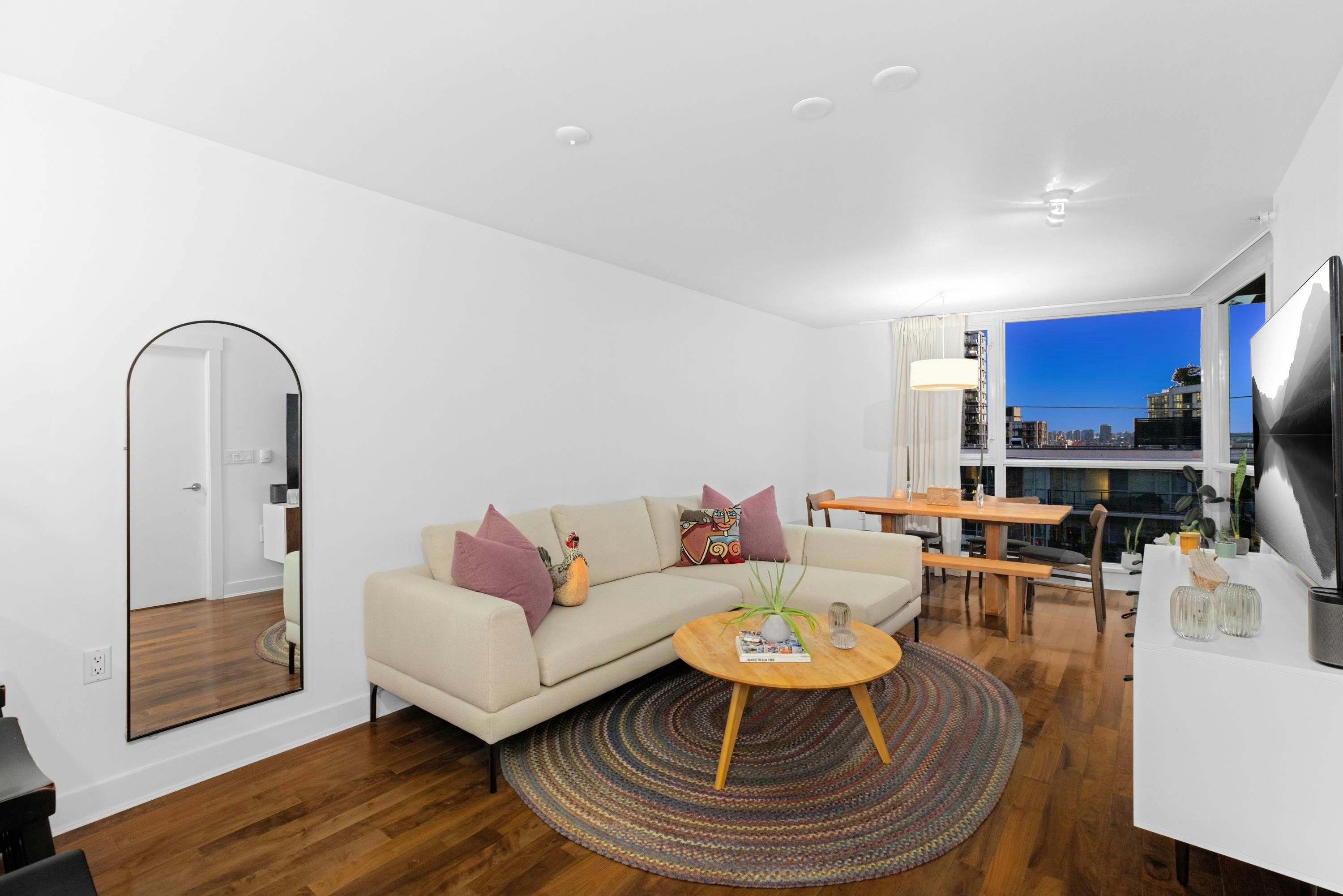 603-160 W 3rd Street, North Vancouver, BC, V7M 0A9 - 9