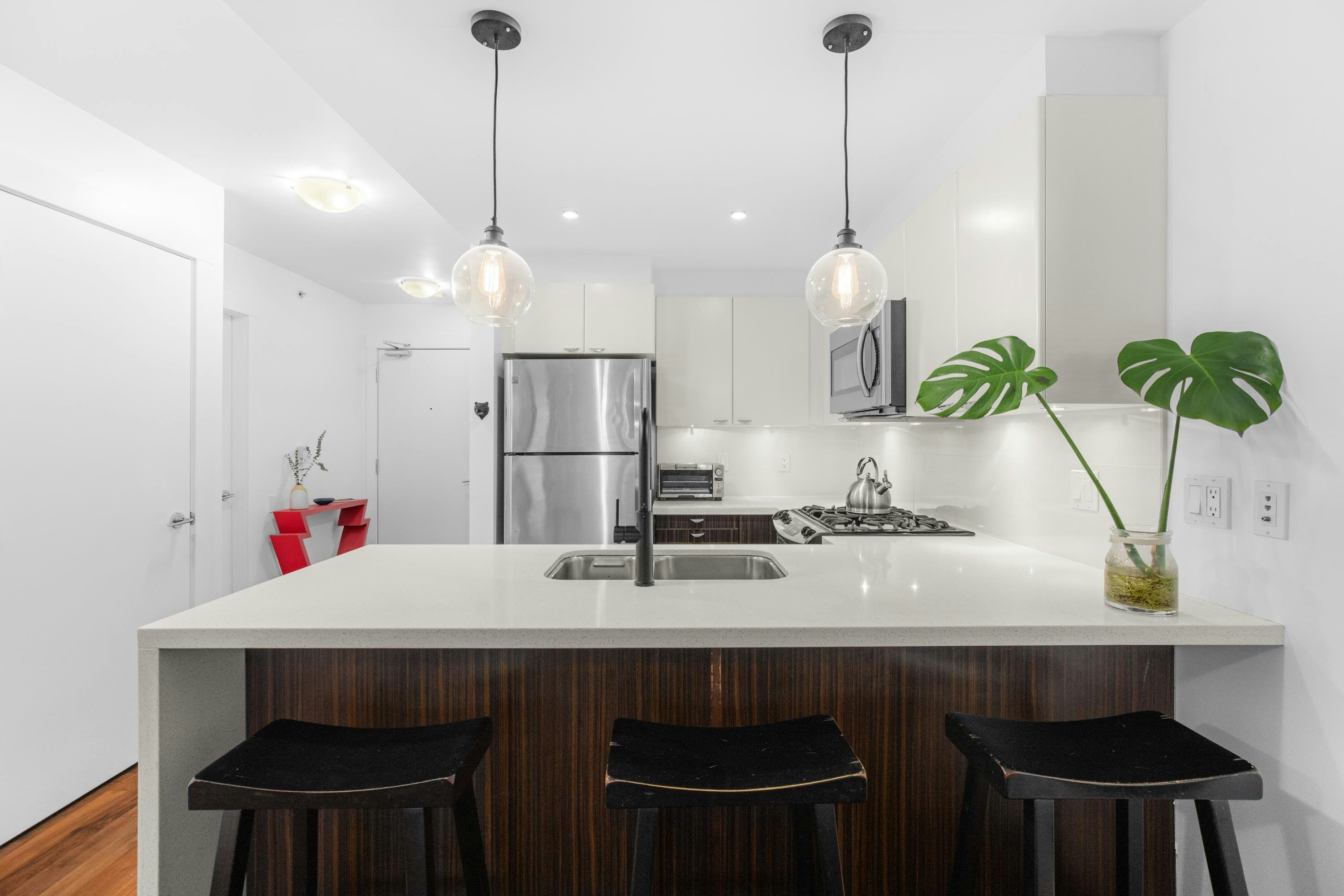 603-160 W 3rd Street, North Vancouver, BC, V7M 0A9 - 6